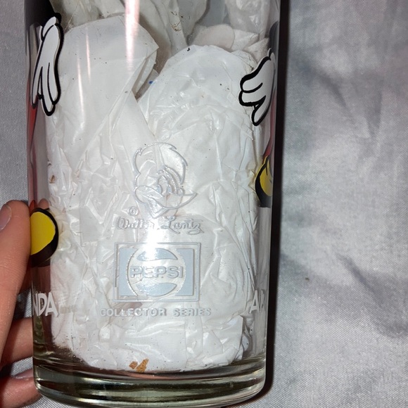 a cup - Picture 2 of 2